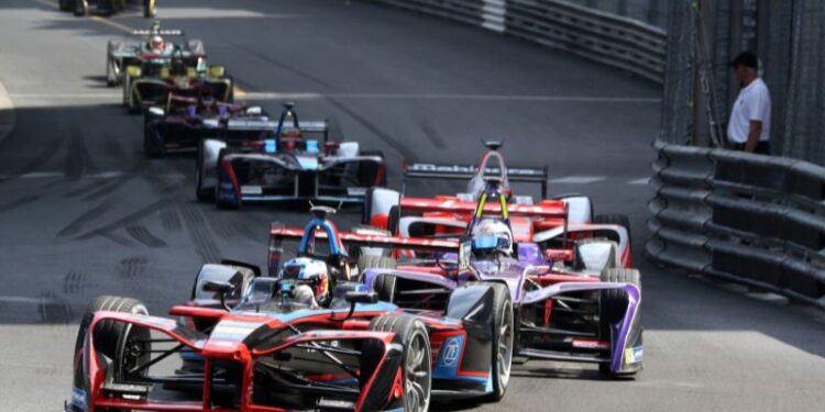 Cá Cược Đua Xe F1 Vaobong88 Dành Cho Người Yêu Tốc Độ